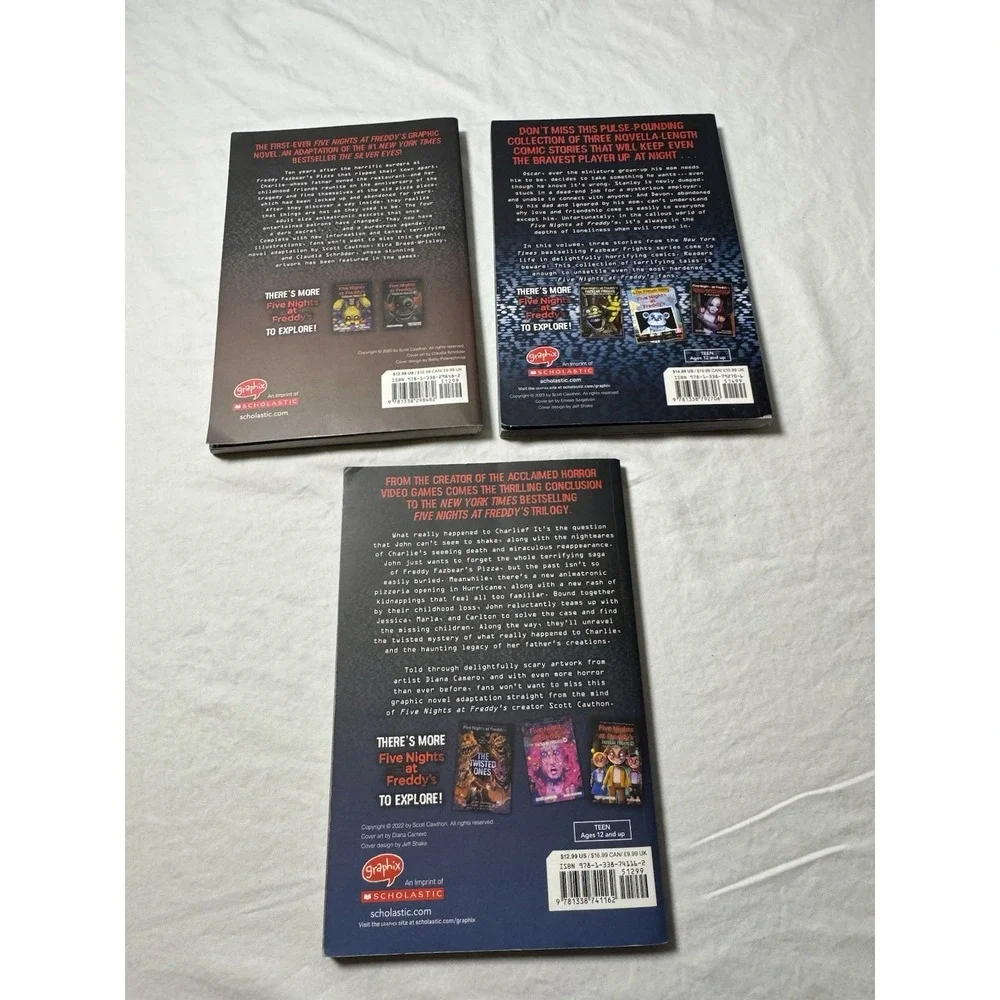 Lot of 3 Five Nights at Freddy's Graphic Novels Silver Eyes Fourth Closet FNAF